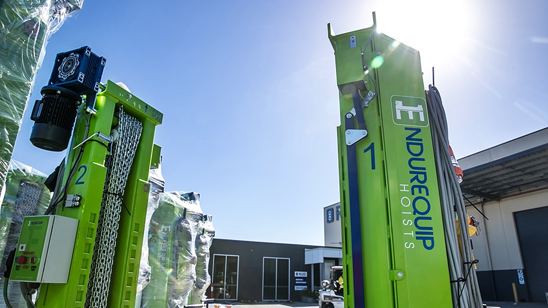 Endurequip Portalift chain-drive heavy vehicle hoist mechanism