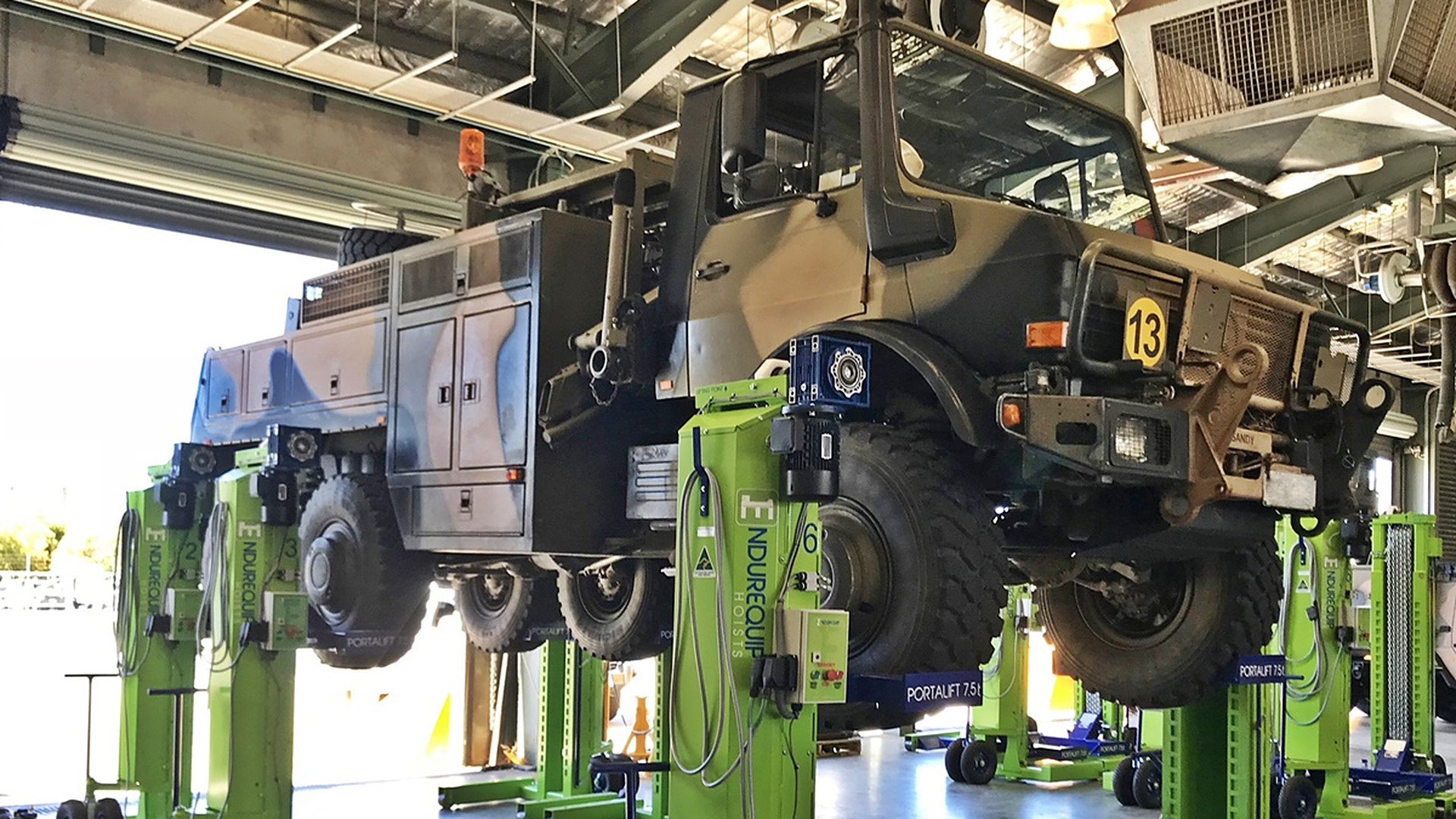 Endurequip Portalift hoists supporting Australian Defence Force vehicle maintenance